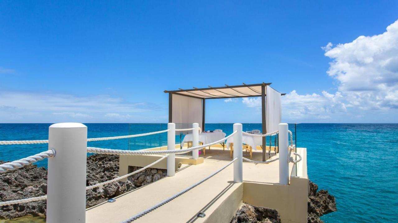 Maho Beach House - Grand Ocean Suite Extérieur photo